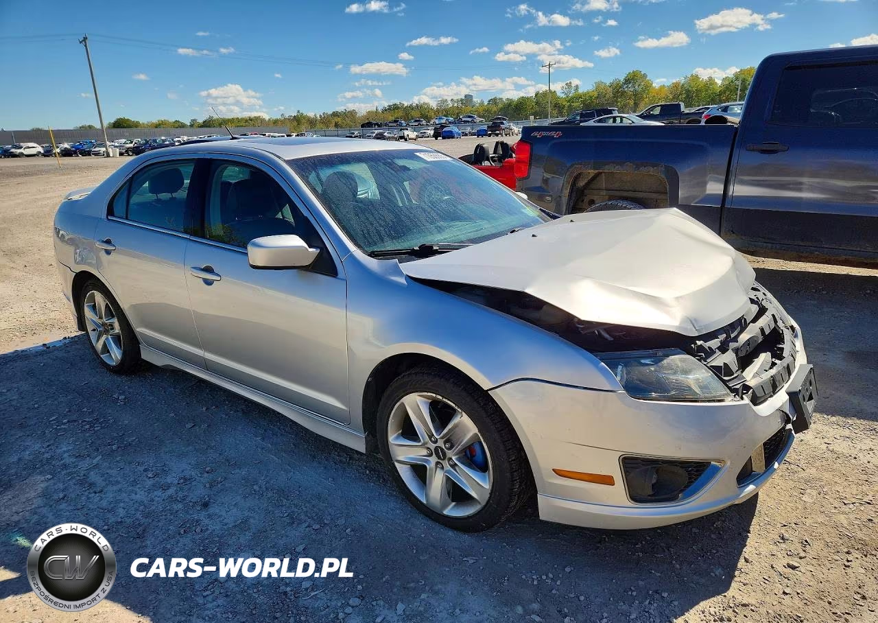 2011 Ford Fusion Sport VIN:3FAHP0KC2BR341351 - 4