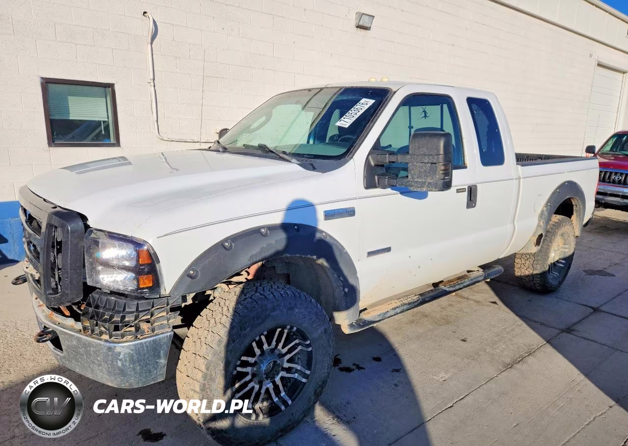 2005 Ford F250 Super Duty VIN:1FTSX21P15EC08135 - 1