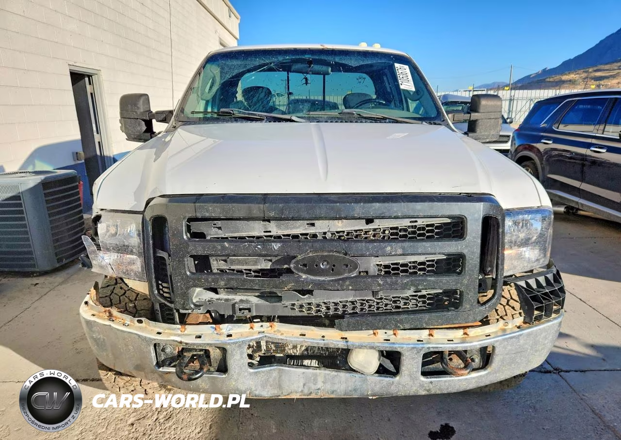 2005 Ford F250 Super Duty VIN:1FTSX21P15EC08135 - 5