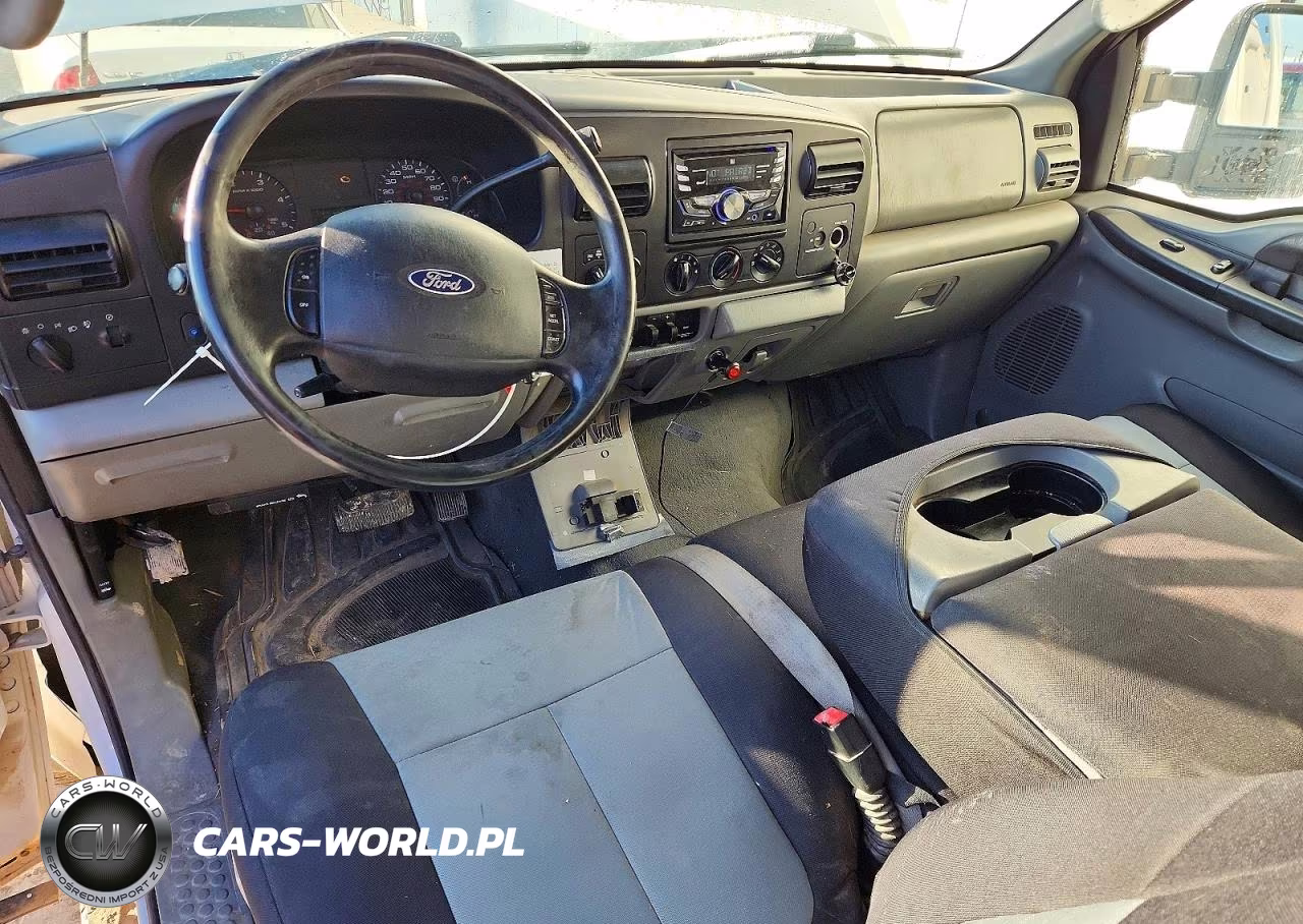 2005 Ford F250 Super Duty VIN:1FTSX21P15EC08135 - 8