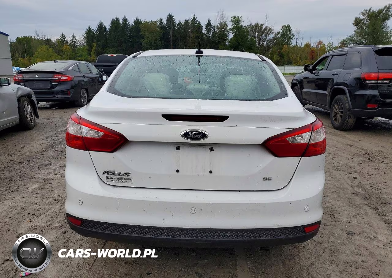 2014 Ford Focus Se VIN:1FADP3F29EL383116 - 6