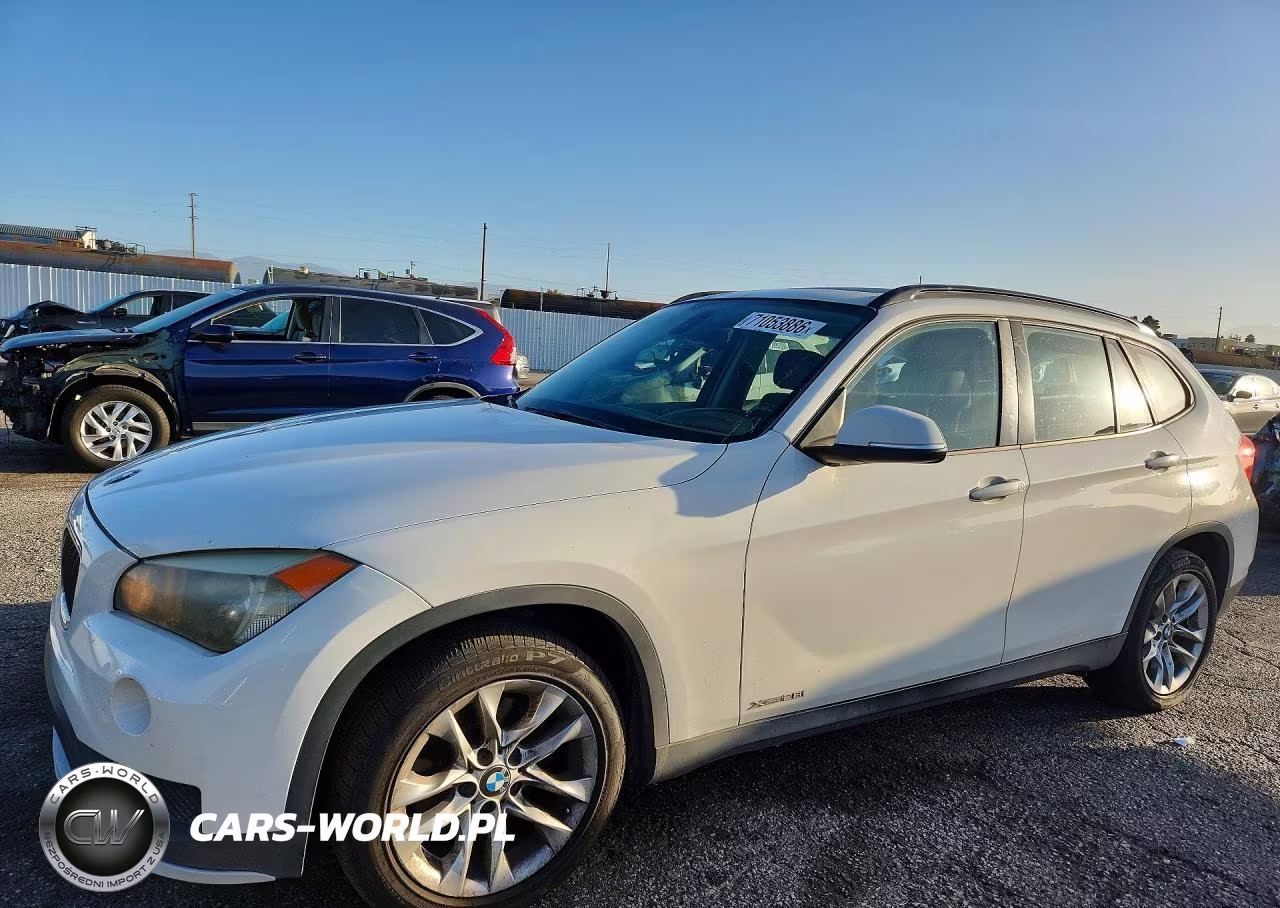 2015 BMW X1 xDrive28I VIN:WBAVL1C50FVY30903 - 1