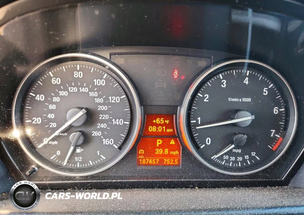 2015 BMW X1 xDrive28I VIN:WBAVL1C50FVY30903 - 9