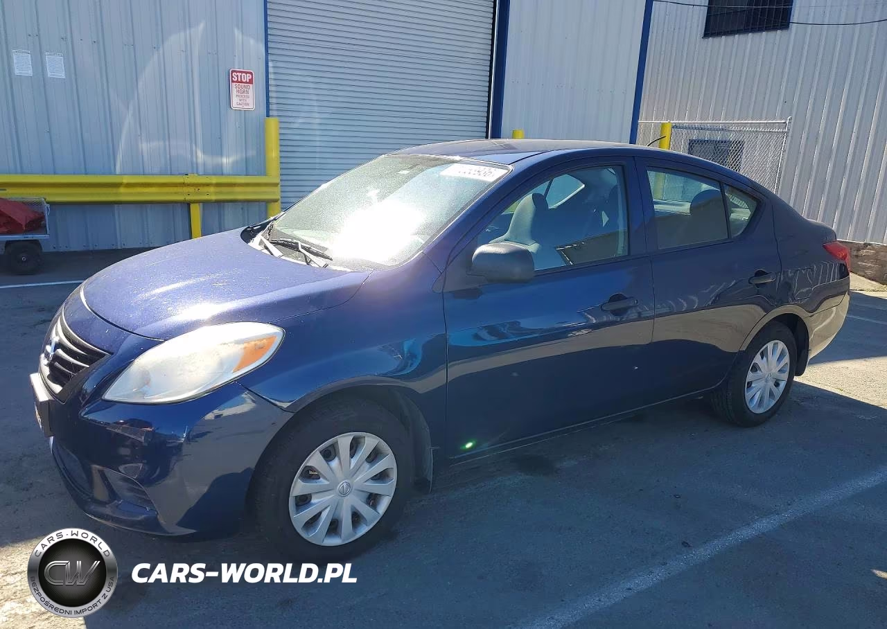 2012 Nissan Versa 1.6 S