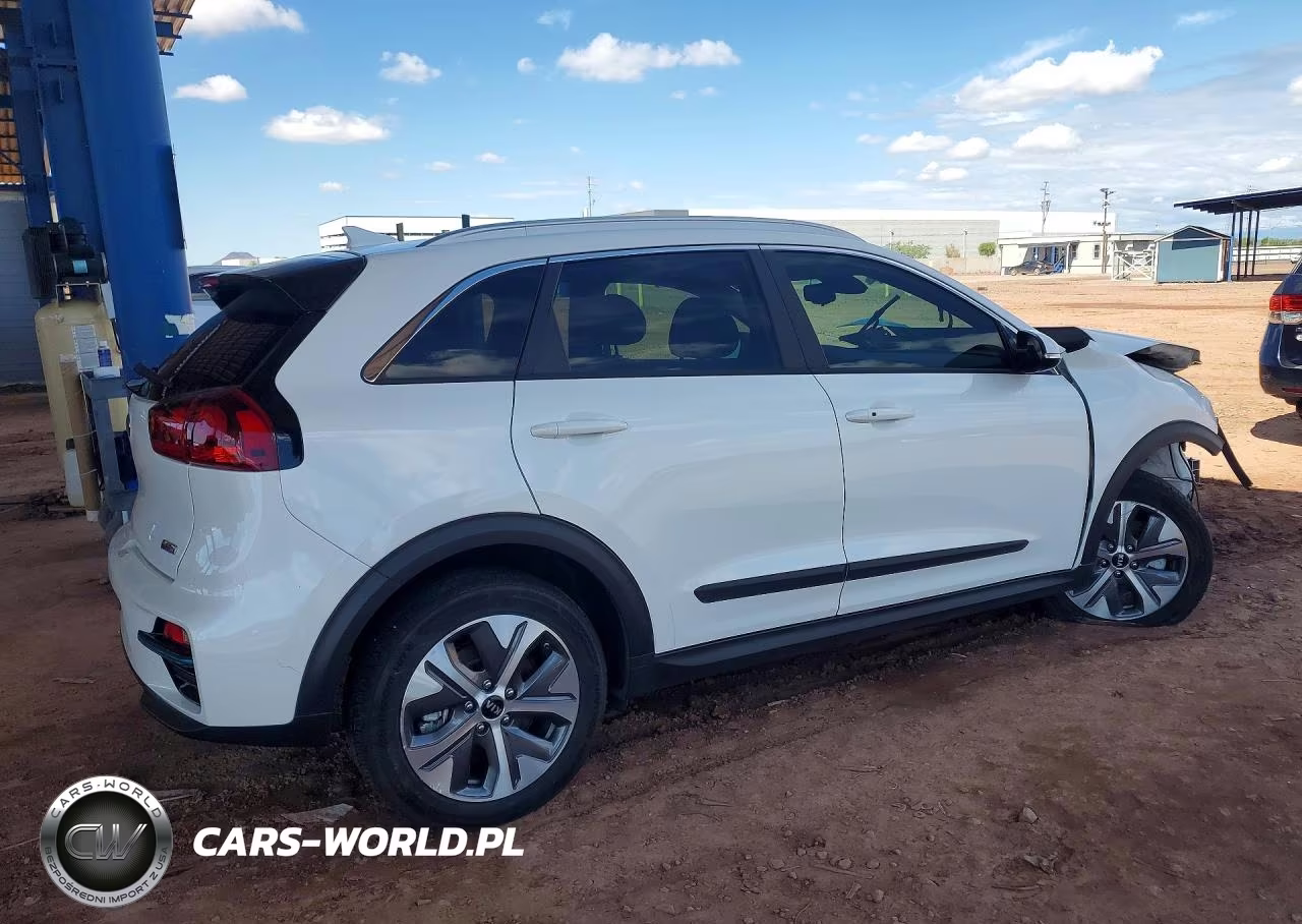 2021 Kia Niro Ex VIN:KNDCC3LGXM5107323 - 3