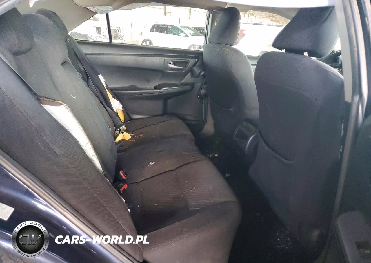 2015 Toyota Camry Le VIN:4T1BF1FK0FU929799 - 10