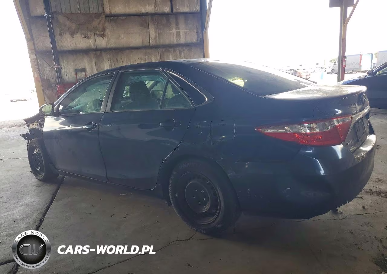 2015 Toyota Camry Le VIN:4T1BF1FK0FU929799 - 2