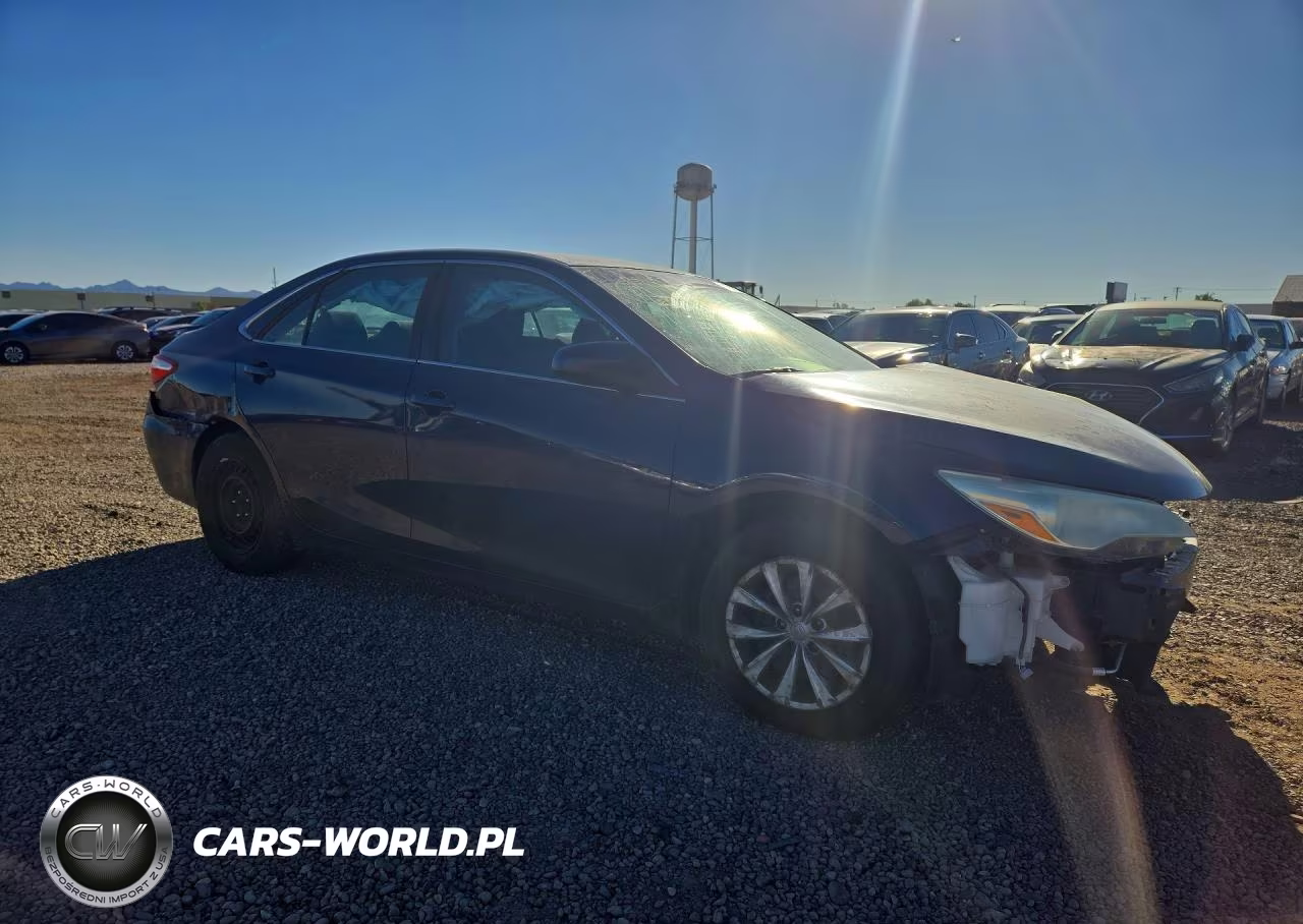 2015 Toyota Camry Le VIN:4T1BF1FK0FU929799 - 4