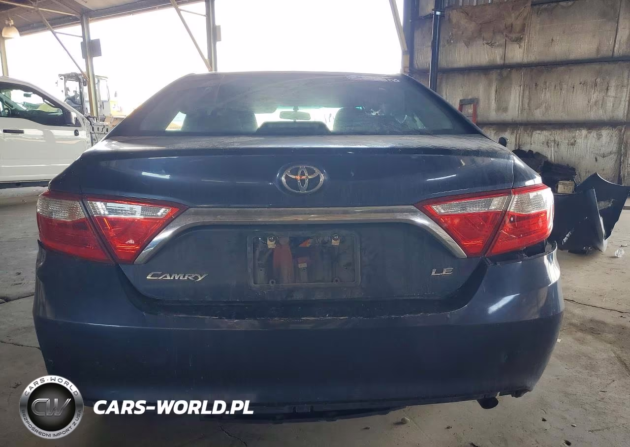 2015 Toyota Camry Le VIN:4T1BF1FK0FU929799 - 6