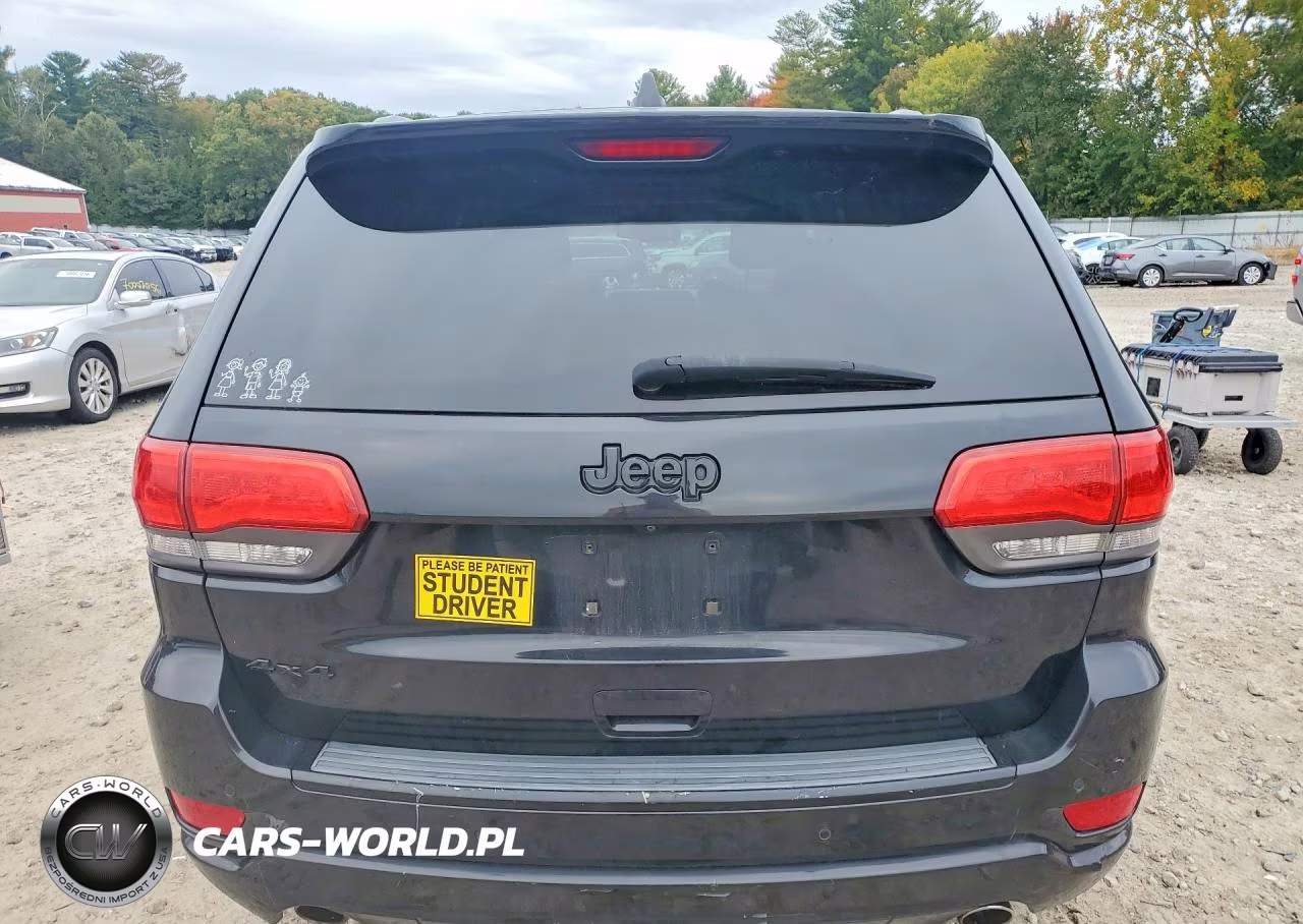 2015 Jeep Grand Cherokee Laredo VIN:1C4RJFAG0FC742411 - 6