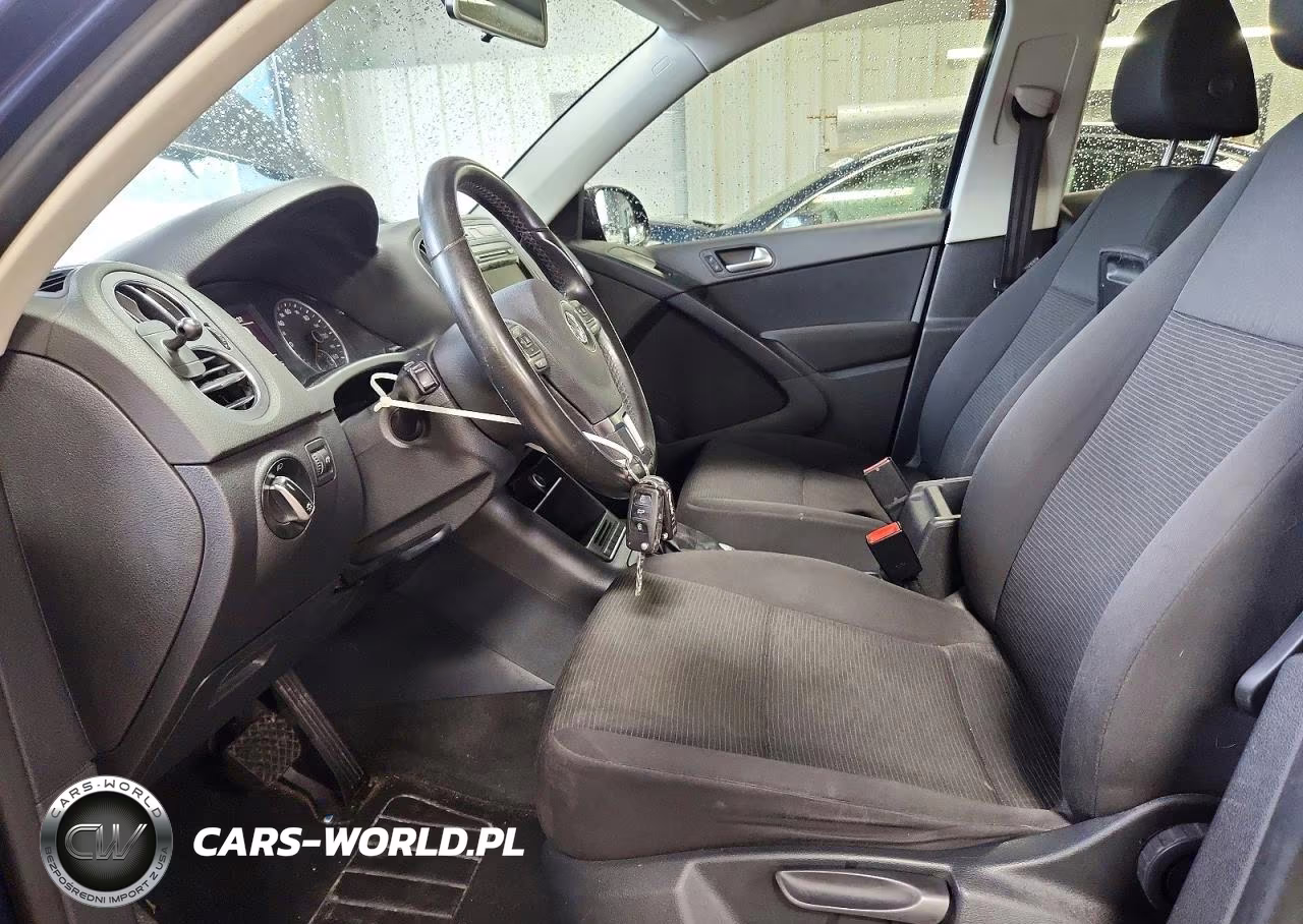 2013 Volkswagen Tiguan S VIN:WVGAV7AX4DW555641 - 7