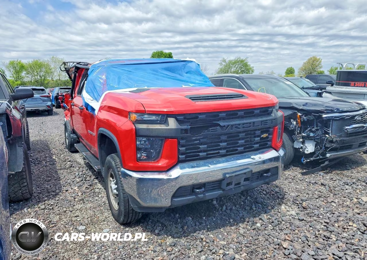 2023 Chevrolet Silverado C2500 Heavy Duty VIN:1GC1WLE72PF142822 - 4