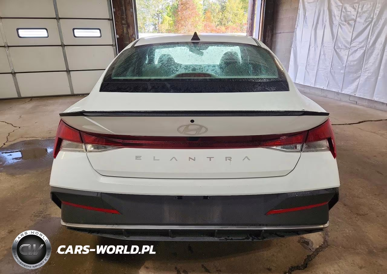 2026 Hyundai Elantra Sel Sport VIN:KMHLM4DG7TU121827 - 6