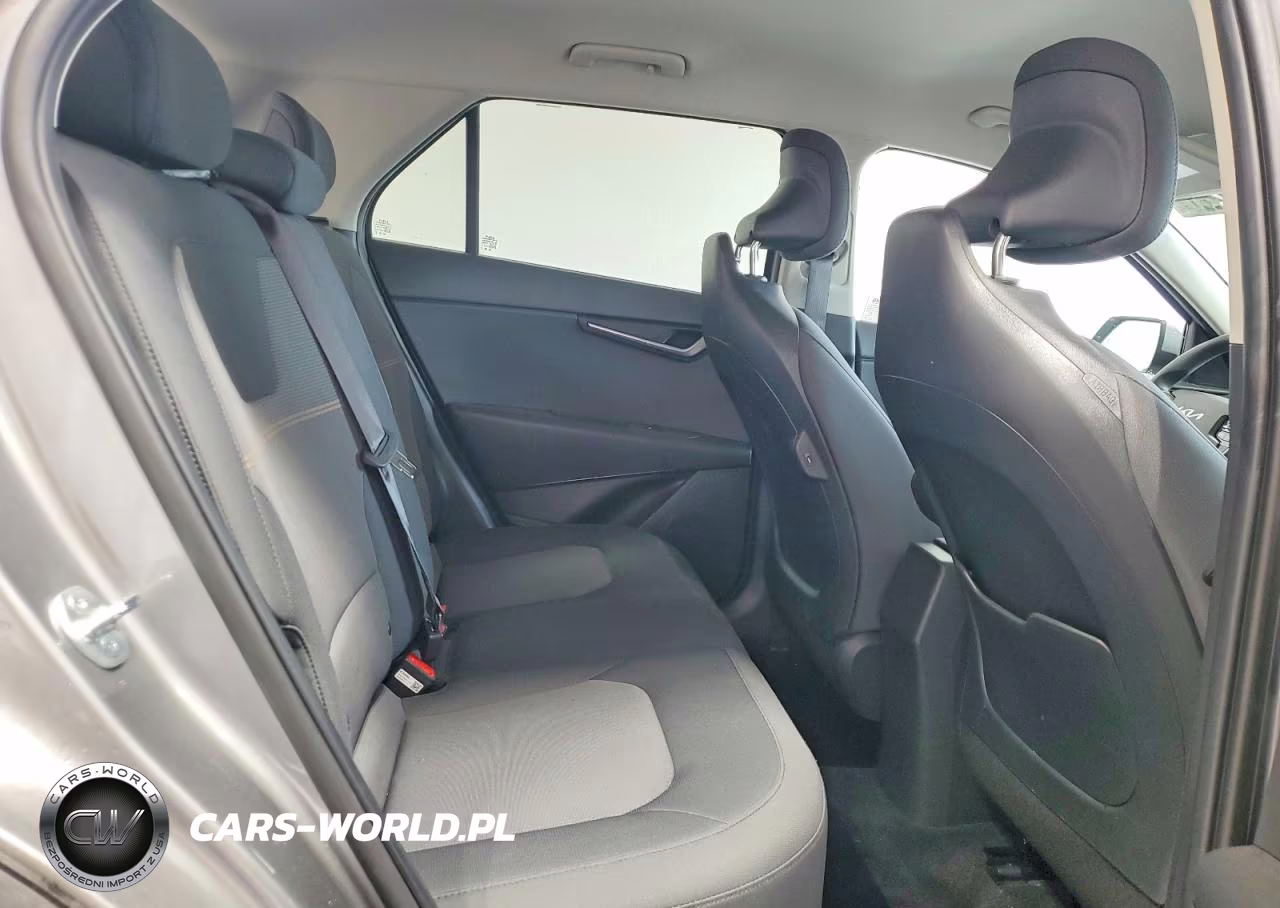 2026 Kia Niro Lx VIN:KNDCP3LE9T5363907 - 10