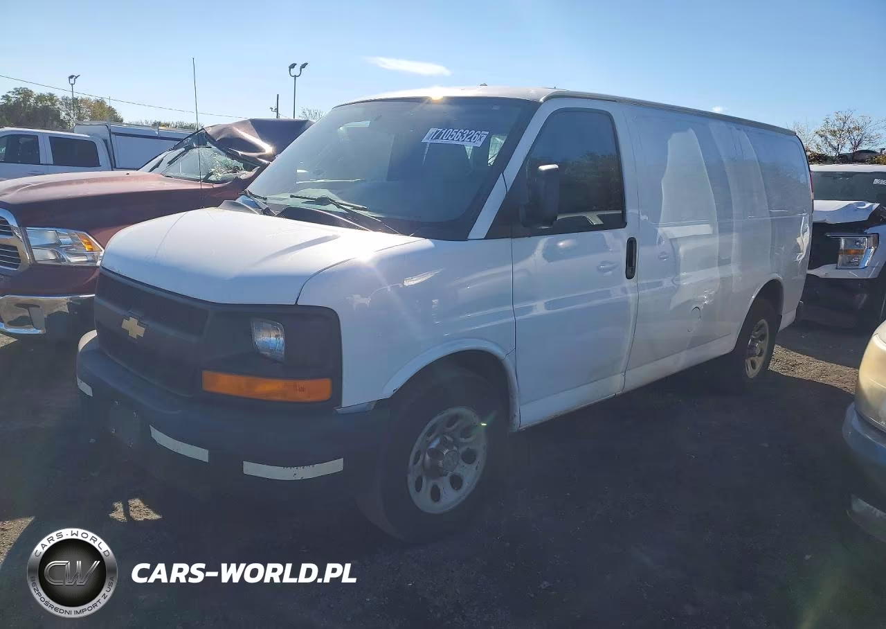 2013 Chevrolet Express G1500 VIN:1GCSGAFX1D1161987 - 1