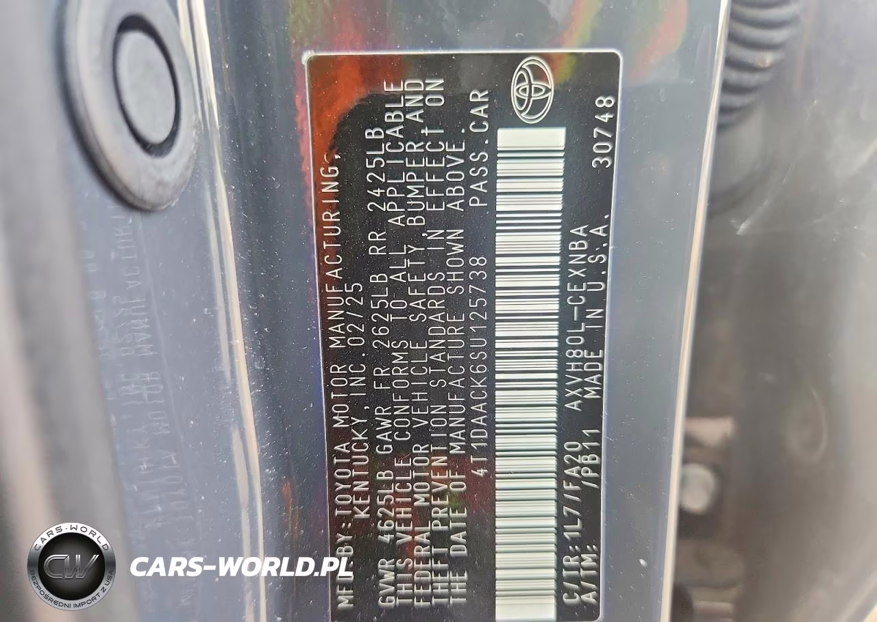 2025 Toyota Camry Le VIN:4T1DAACK6SU125738 - 13