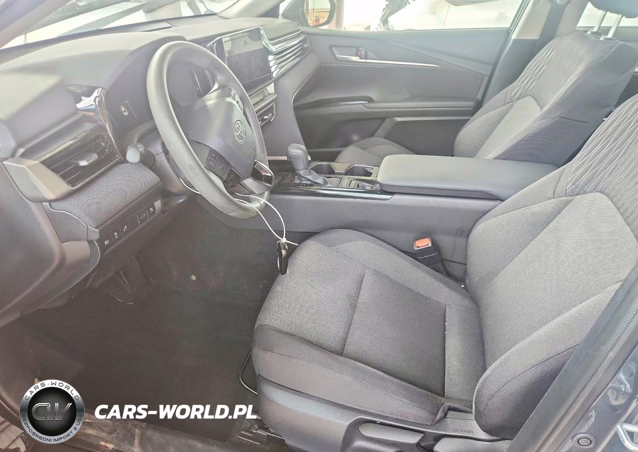 2025 Toyota Camry Le VIN:4T1DAACK6SU125738 - 7