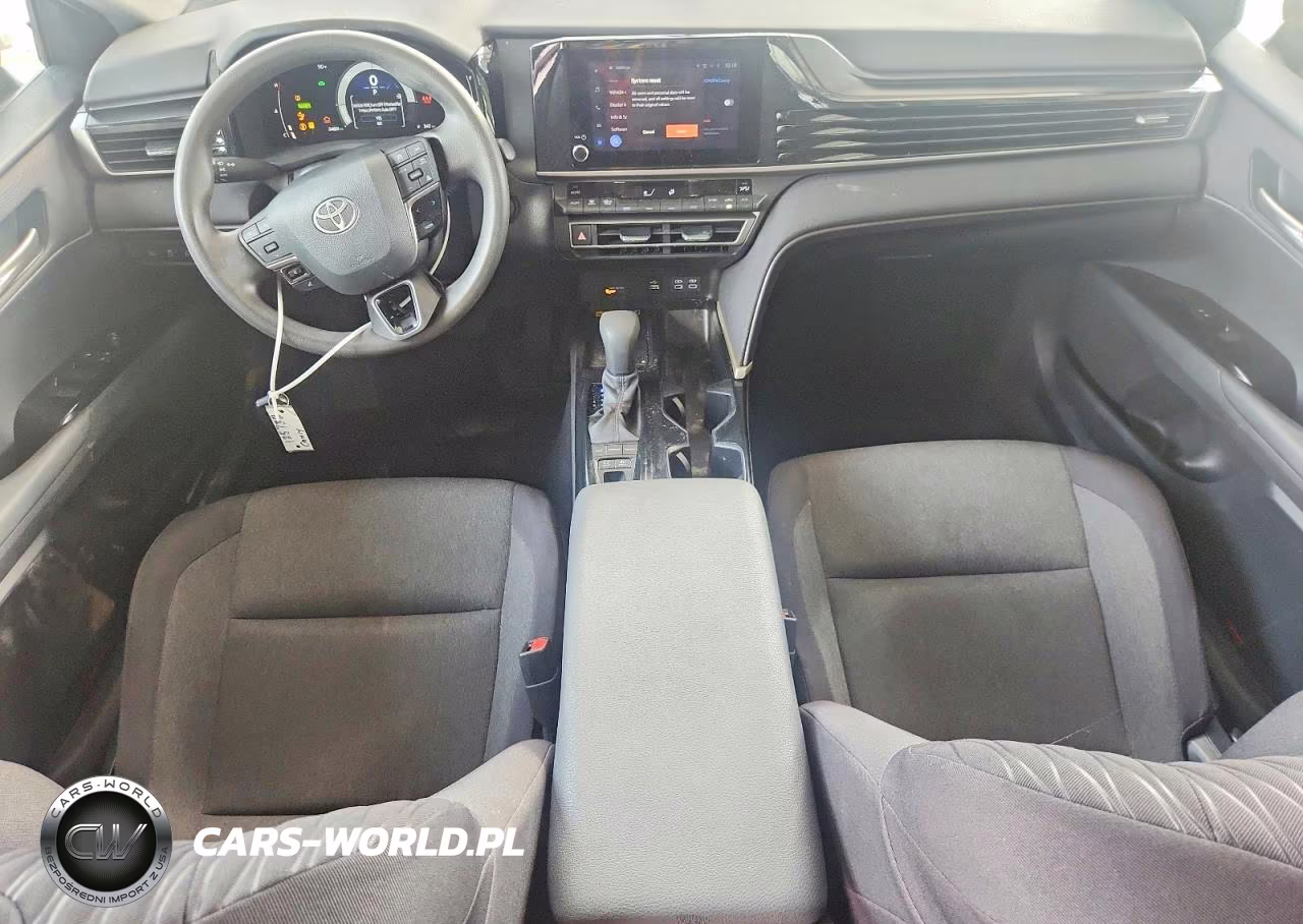 2025 Toyota Camry Le VIN:4T1DAACK6SU125738 - 8