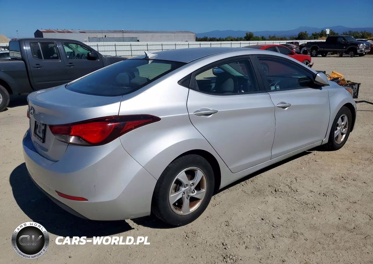 2015 Hyundai Elantra Se VIN:5NPDH4AE9FH562809 - 3