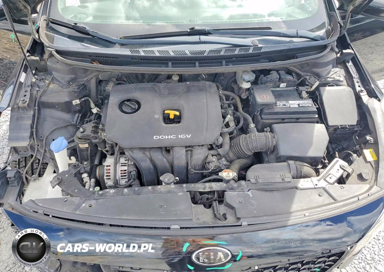 2018 Kia Forte Lx VIN:3KPFK4A76JE240573 - 11