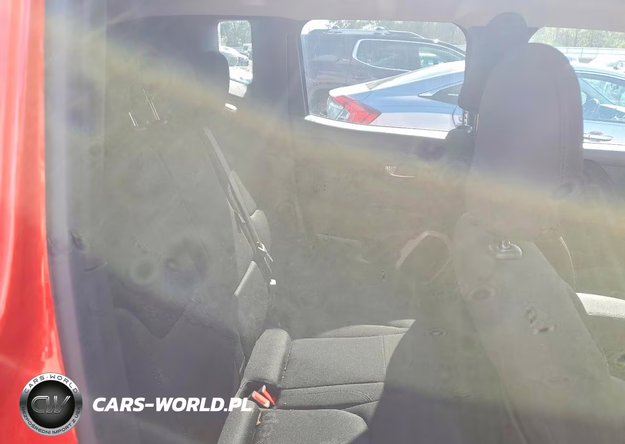 2015 Jeep Renegade Latitude VIN:ZACCJBBT3FPC05439 - 10