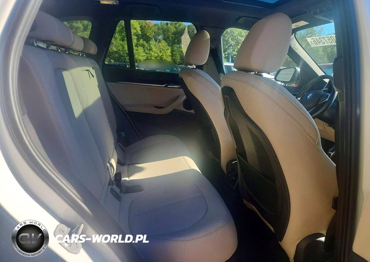 2020 BMW X1 xDrive28I VIN:WBXJG9C06L5P62100 - 11