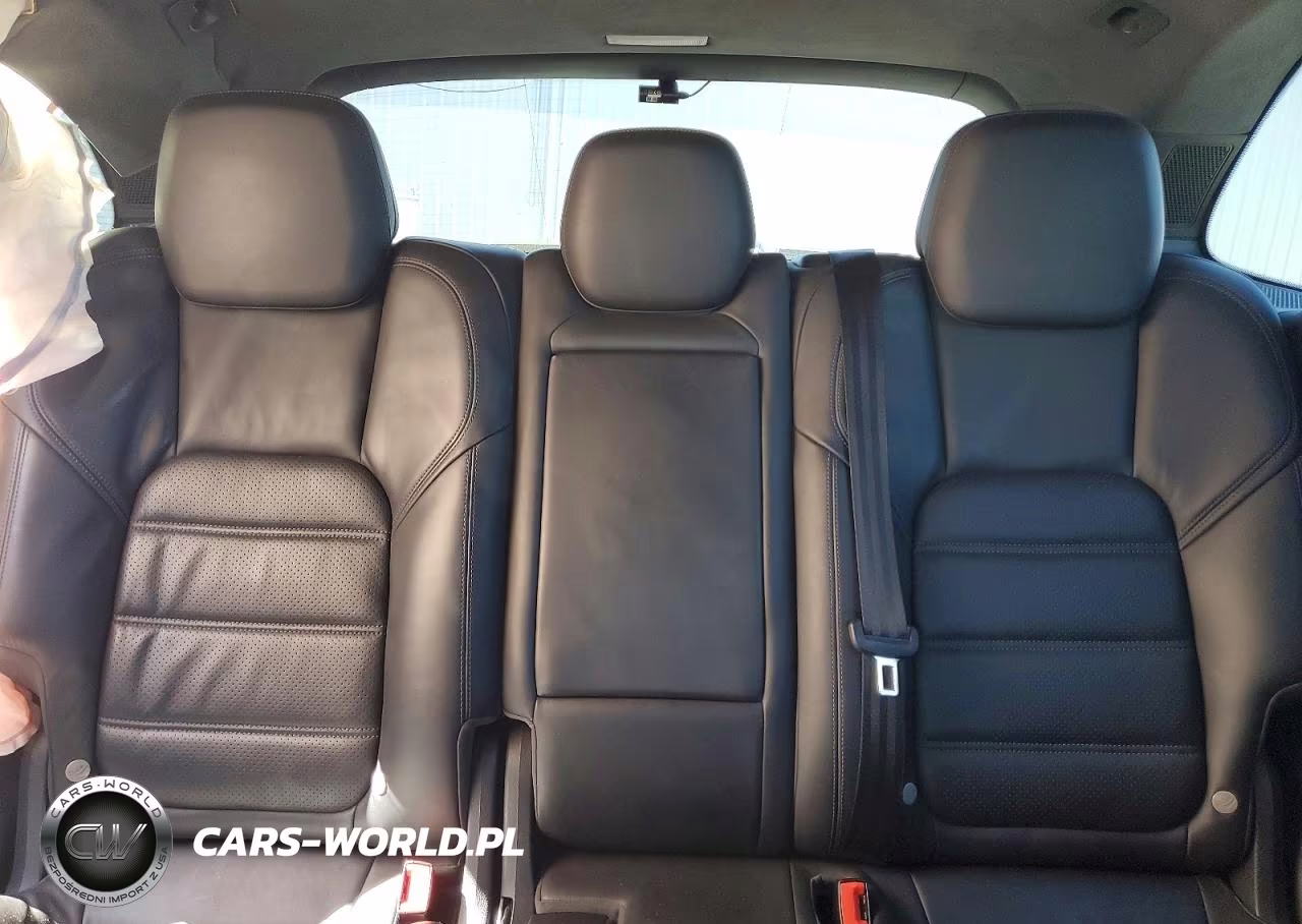 2013 Porsche Cayenne Turbo VIN:WP1AC2A22DLA92609 - 10