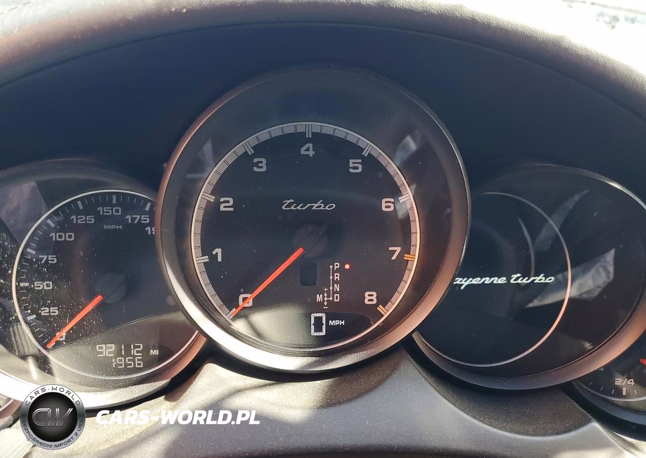 2013 Porsche Cayenne Turbo VIN:WP1AC2A22DLA92609 - 9