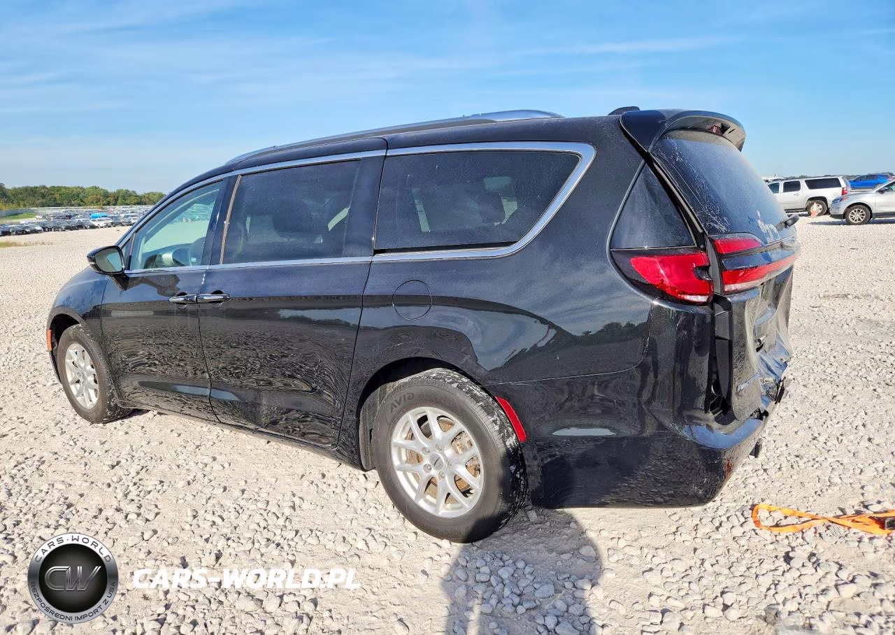 2021 Chrysler Pacifica Touring L VIN:2C4RC1BG6MR521461 - 2