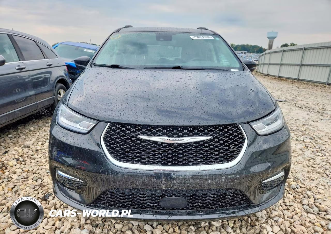 2021 Chrysler Pacifica Touring L VIN:2C4RC1BG6MR521461 - 5