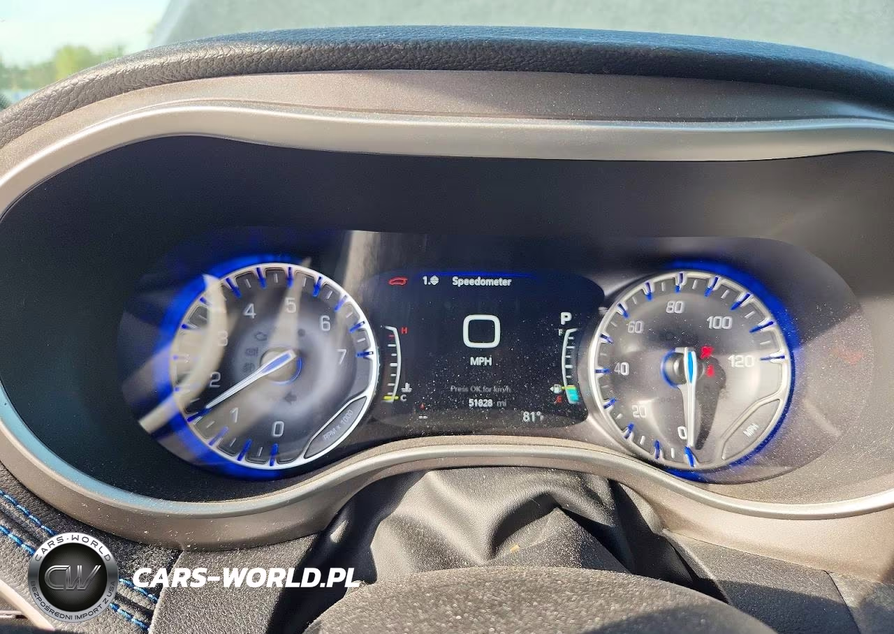 2021 Chrysler Pacifica Touring L VIN:2C4RC1BG6MR521461 - 9
