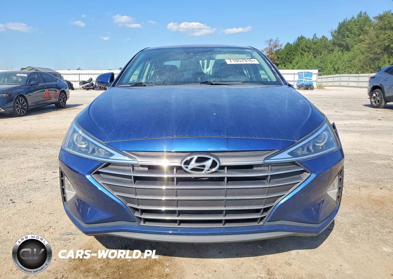 2019 Hyundai Elantra Sel VIN:5NPD84LF3KH462687 - 5