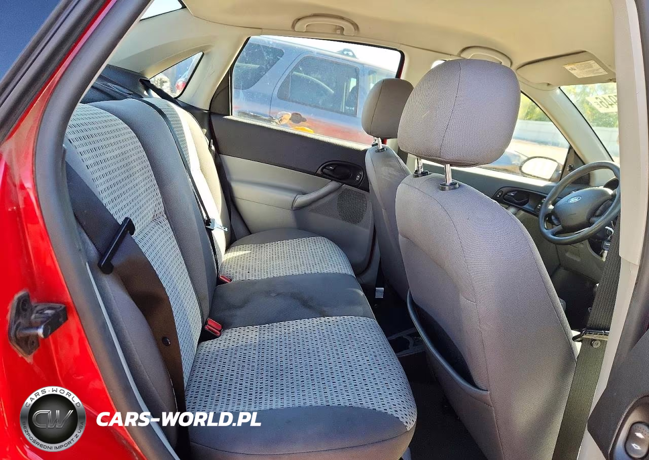 2007 Ford Focus Zx4 VIN:1FAFP34N17W196427 - 10
