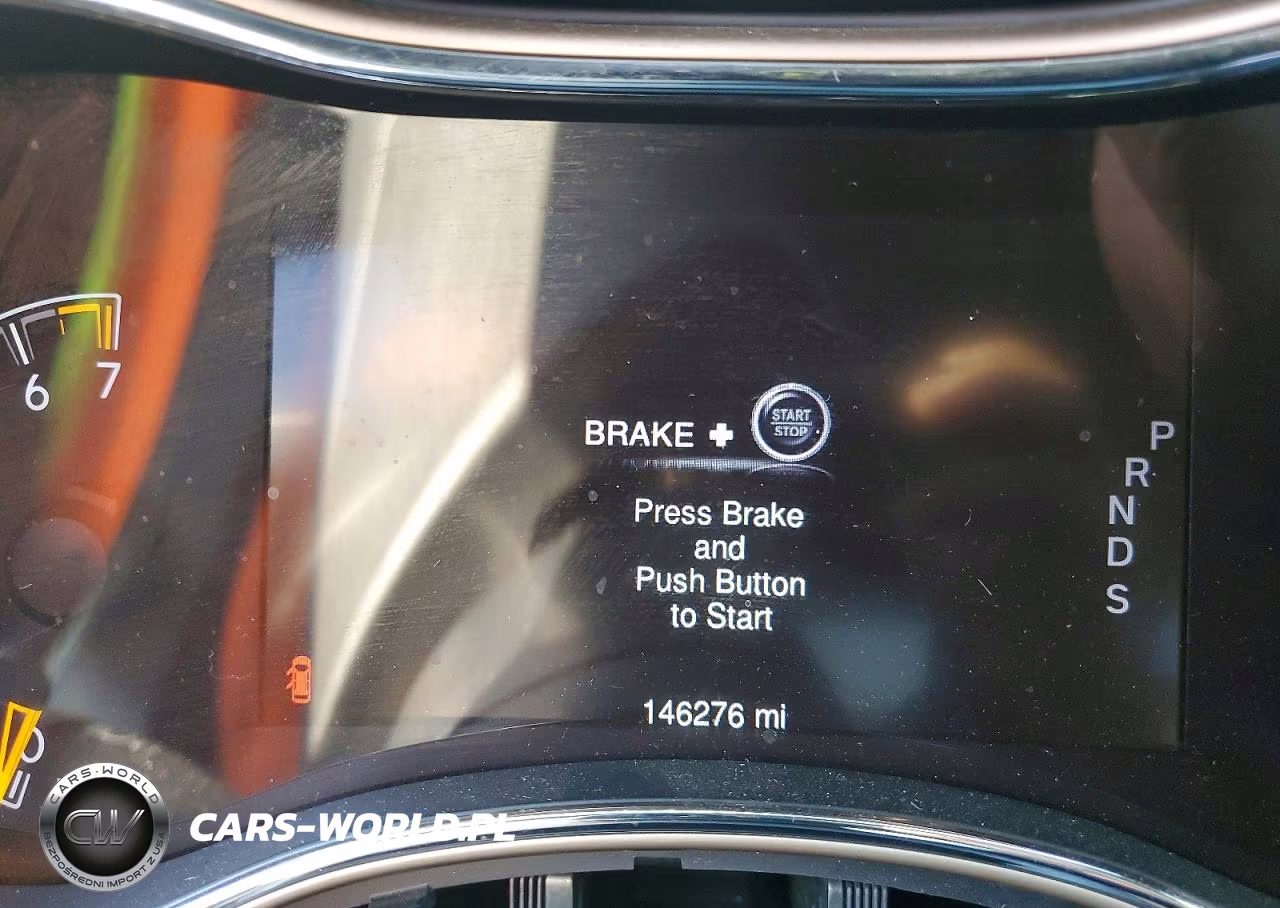 2014 Jeep Grand Cherokee Laredo VIN:1C4RJEAG1EC164795 - 9