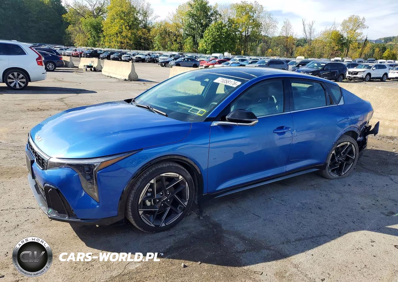 2025 Kia K4 VIN:3KPFW4DE1SE127131 - 1