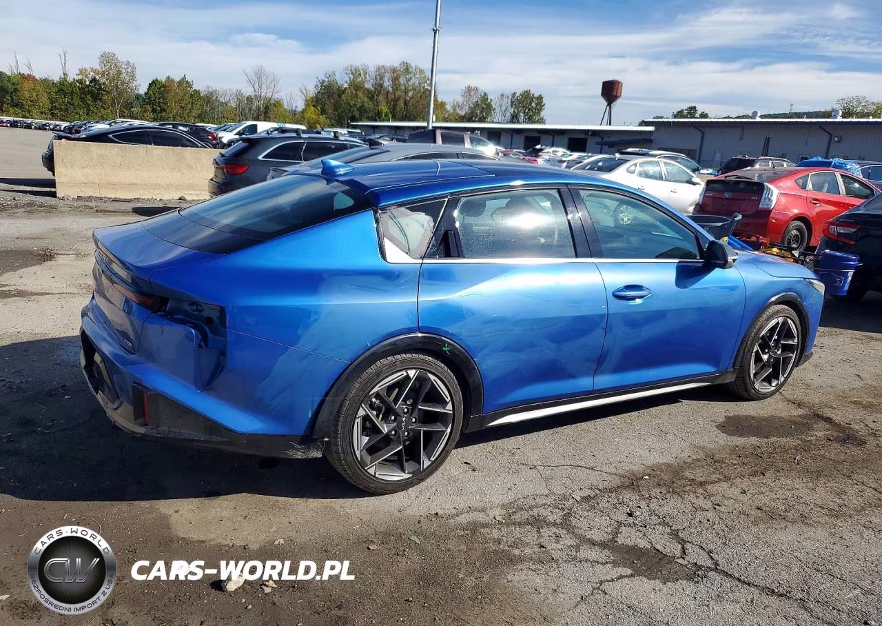 2025 Kia K4 VIN:3KPFW4DE1SE127131 - 3