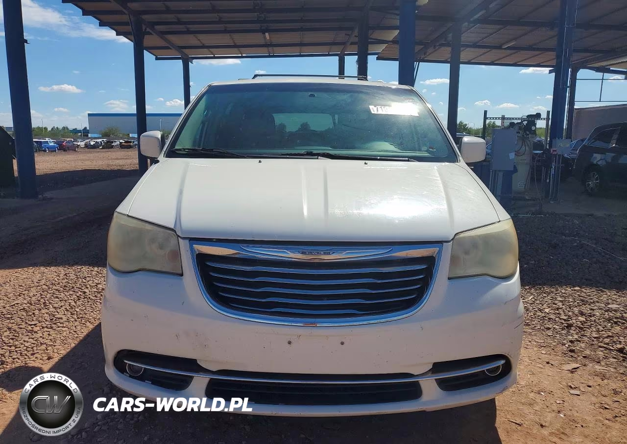 2013 Chrysler Town & Country Touring VIN:2C4RC1BG4DR696565 - 5