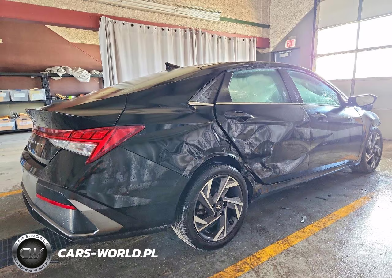 2024 Hyundai Elantra Sel VIN:KMHLS4DG0RU811532 - 3