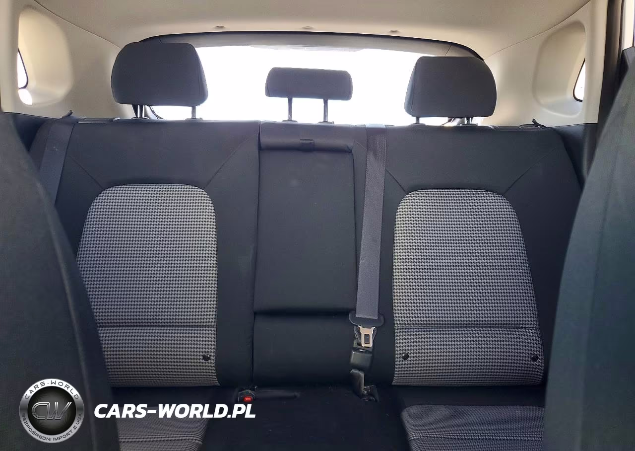 2020 Hyundai Kona Sel Plus VIN:KM8K62AA3LU575146 - 10