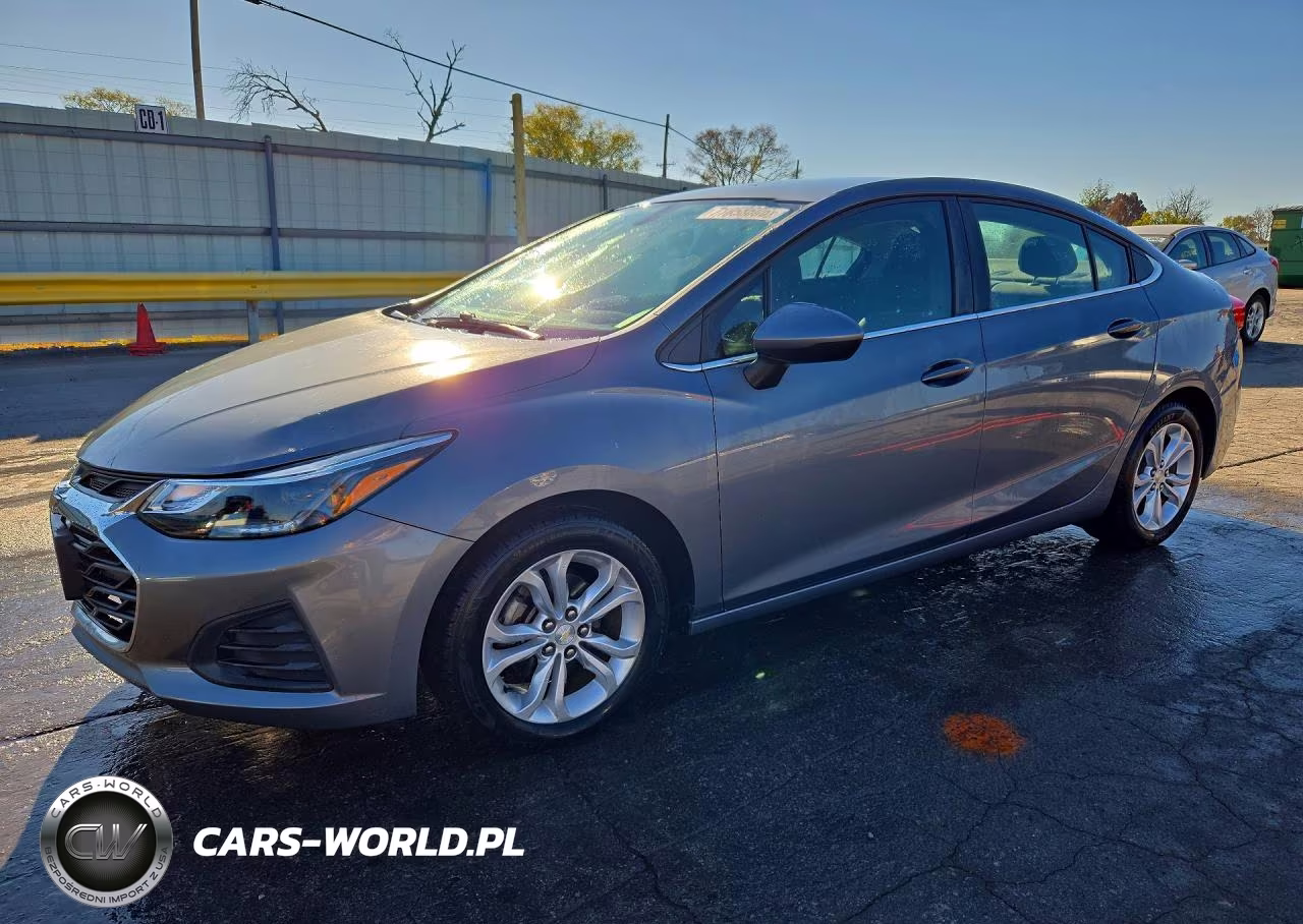 2019 Chevrolet Cruze Lt VIN:1G1BE5SM2K7128718 - 1