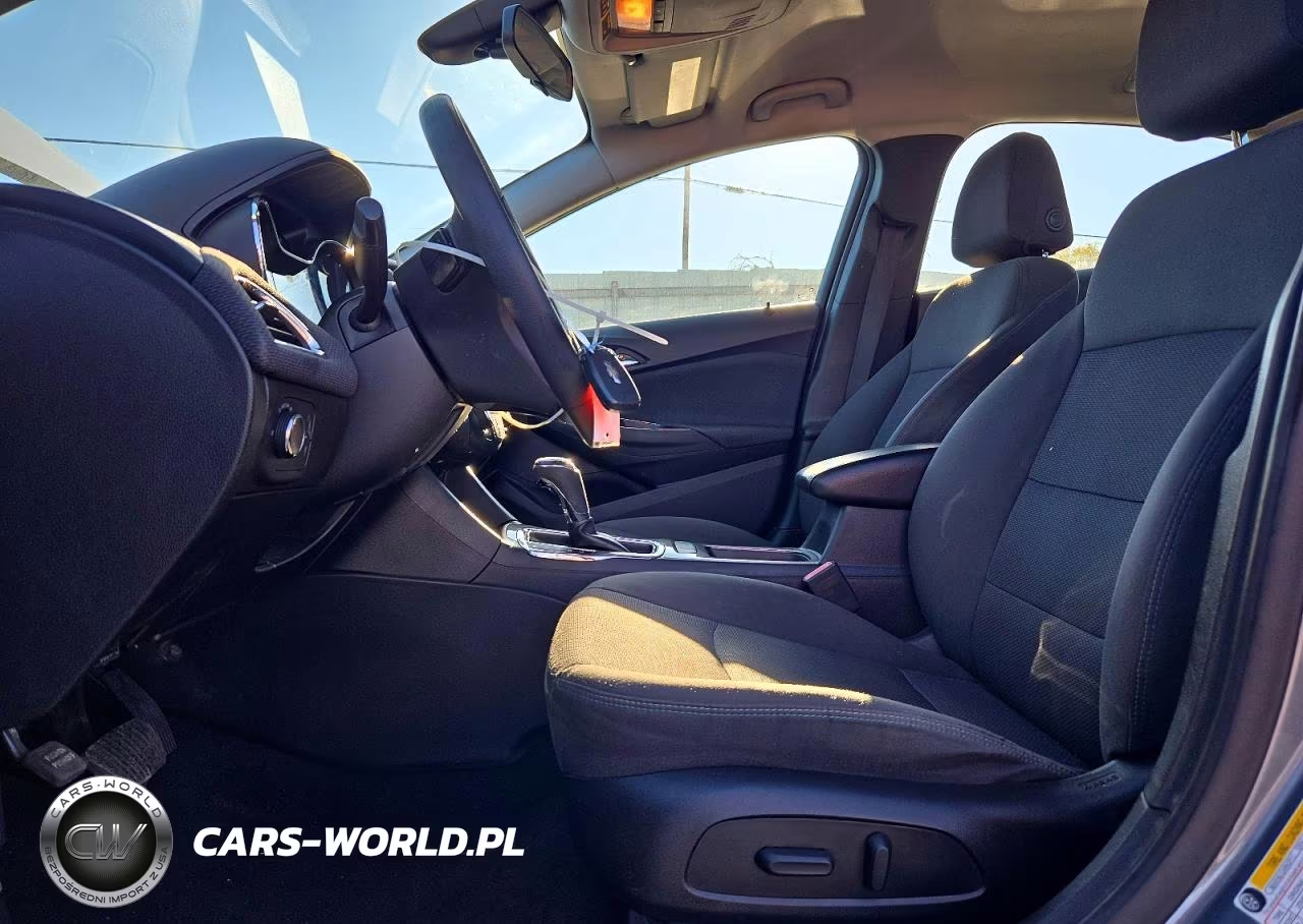 2019 Chevrolet Cruze Lt VIN:1G1BE5SM2K7128718 - 7