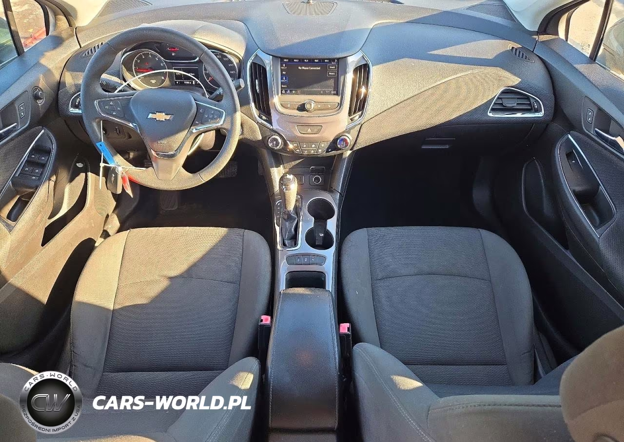 2019 Chevrolet Cruze Lt VIN:1G1BE5SM2K7128718 - 8