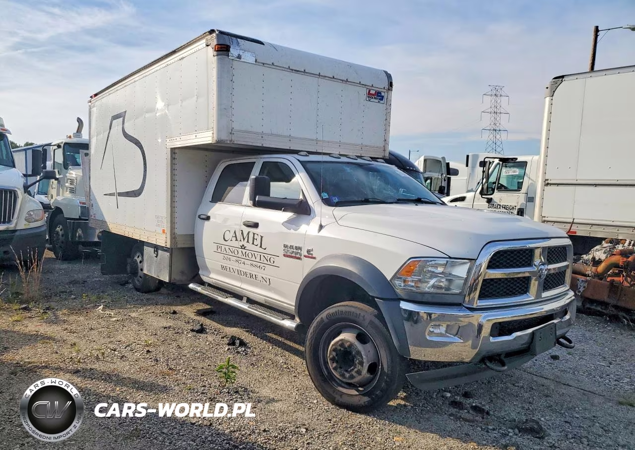 2018 Ram 5500 Box Truck VIN:3C7WRNFL8JG329950 - 4