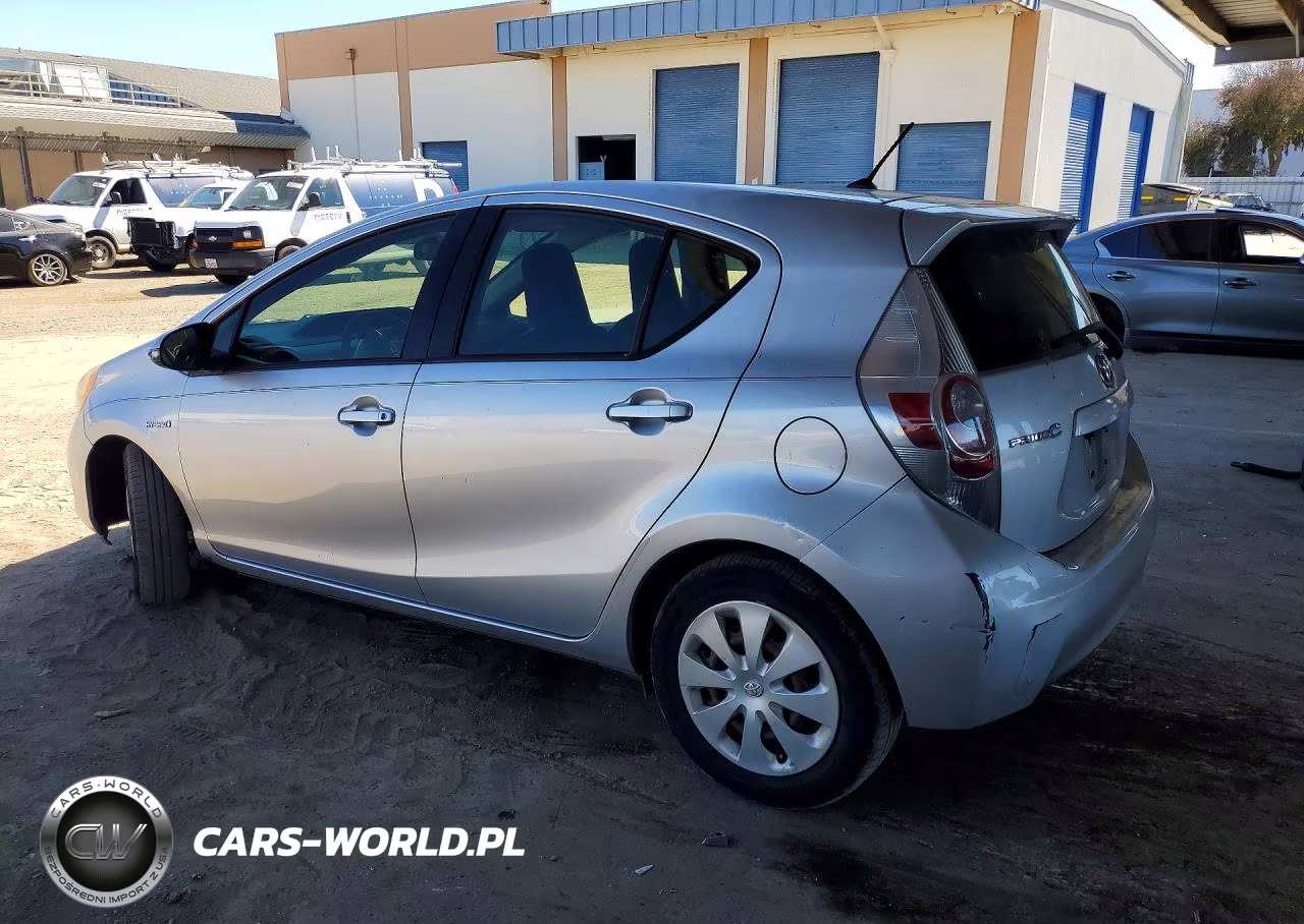 2014 Toyota Prius C One VIN:JTDKDTB32E1559461 - 2