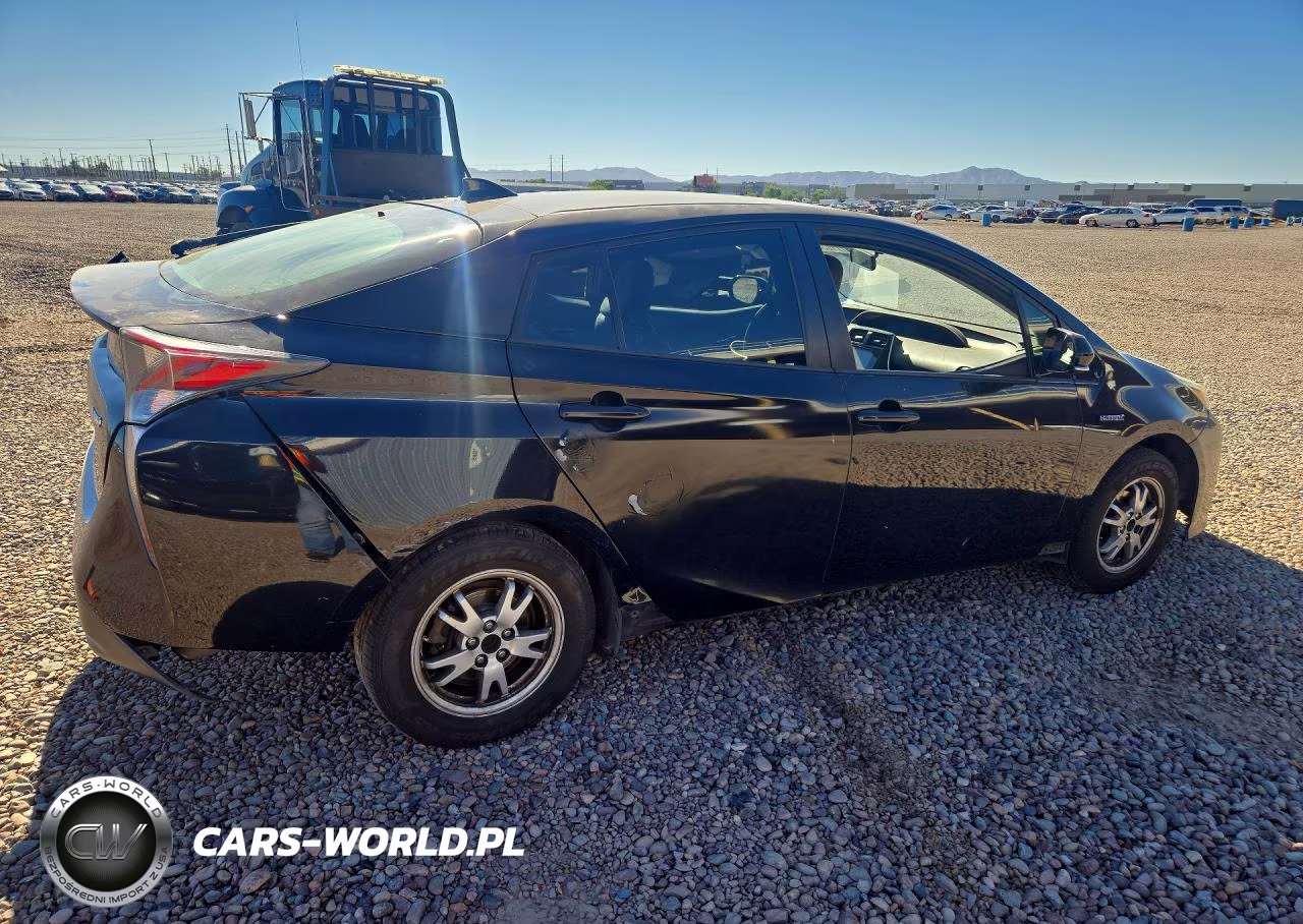 2016 Toyota Prius Three VIN:JTDKARFU7G3007444 - 3