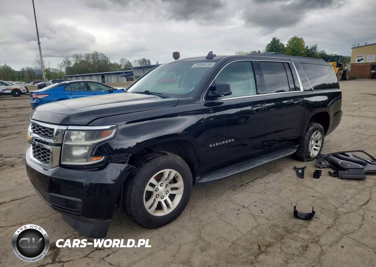 2018 Chevrolet Suburban C1500 Lt