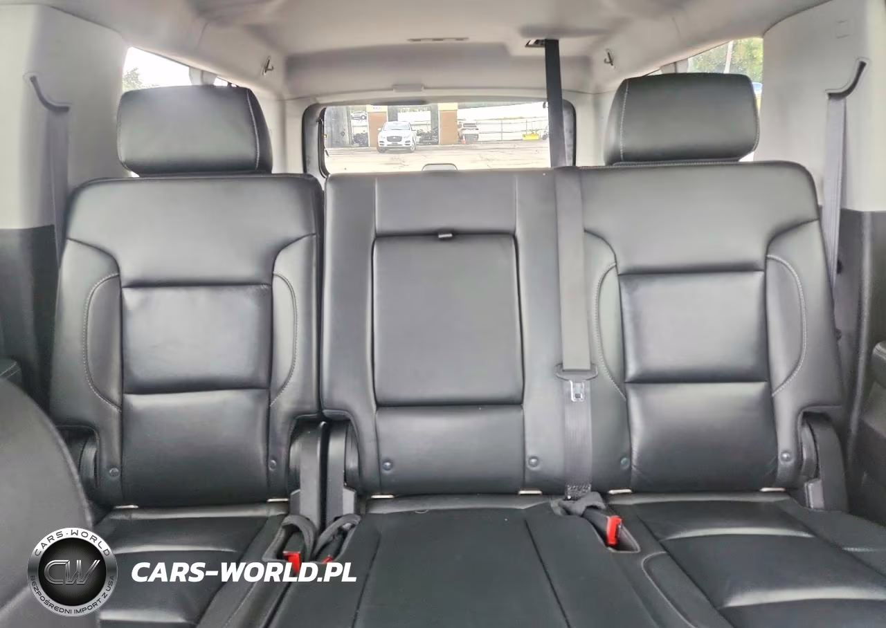 2018 Chevrolet Suburban C1500 Lt VIN:1GNSCHKCXJR376120 - 10