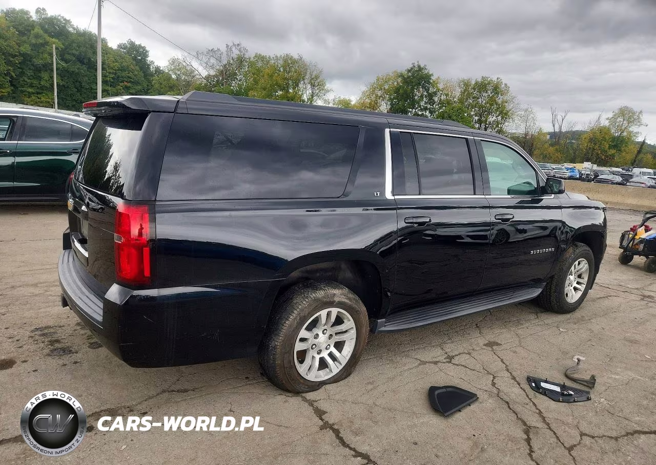 2018 Chevrolet Suburban C1500 Lt VIN:1GNSCHKCXJR376120 - 3