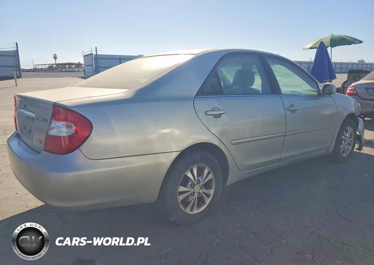 2004 Toyota Camry Le V6 VIN:4T1BF32K94U063406 - 3