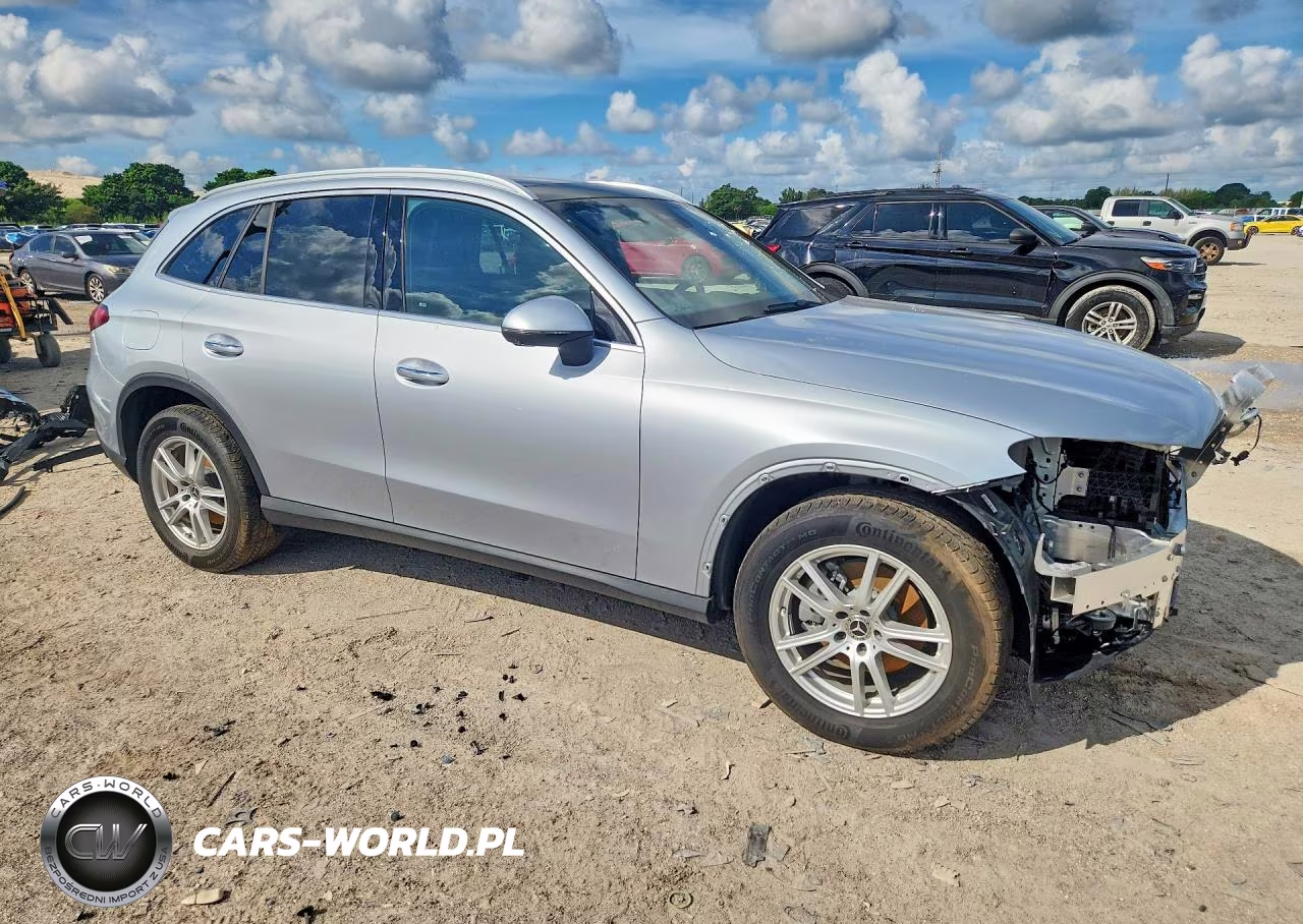 2025 Mercedes-Benz Glc 300 4Matic VIN:W1NKM4HB0SF247361 - 4